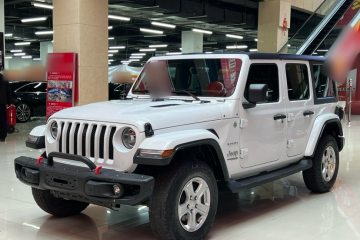 Used Jeep Wrangler 2019 2.0T Sahara Four-Door Version China VI Emission Standard