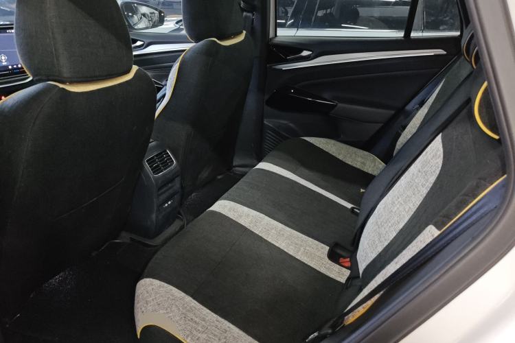 Used Volkswagen ID.4 CROZZ 2025 Pure Edition
