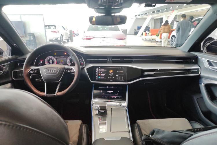 Used Audi A6L 2024 45 TFSI Prestige Dynamic Edition
