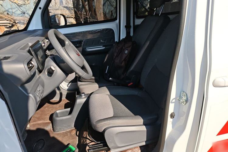 Used Wuling Zhiguang New Energy 2025 Comfort Model
