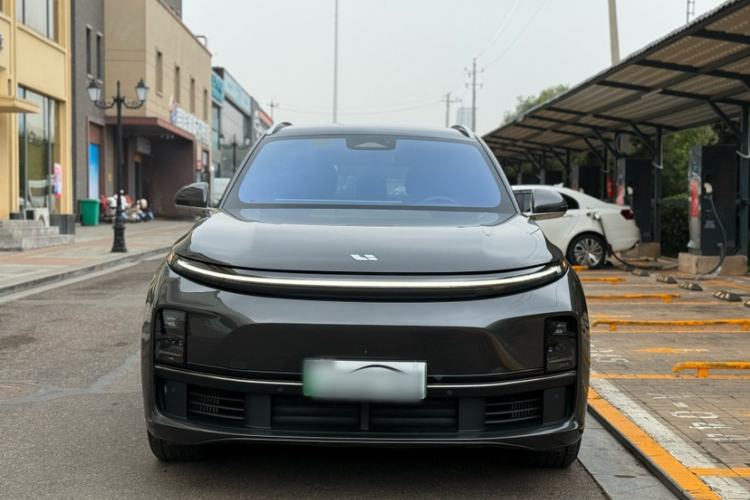 Used Li Auto L7 2023 Pro Model
