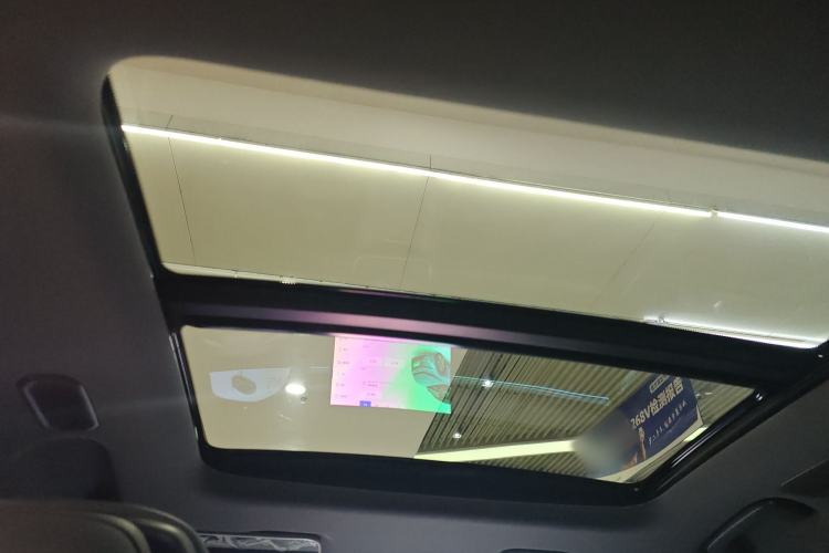 Used Lynk & Co 07 2024 EM-P 126 Long-Range Halo
