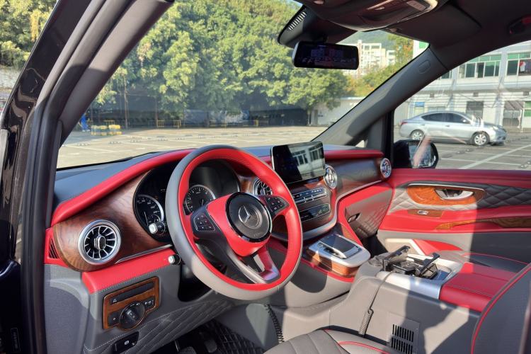 Used Mercedes-Benz Vito 2021 2.0T Business Version 7 Seats
