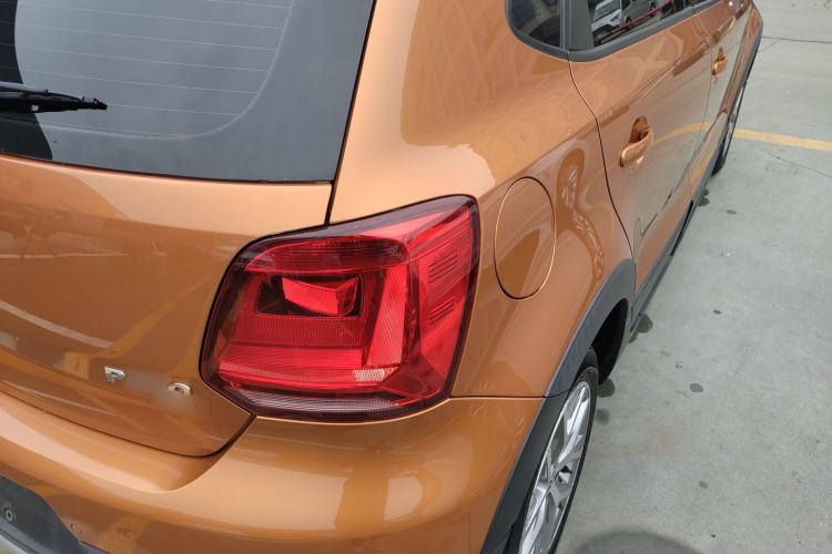 Used Volkswagen Polo 2016 1.6L Cross Polo Automatic