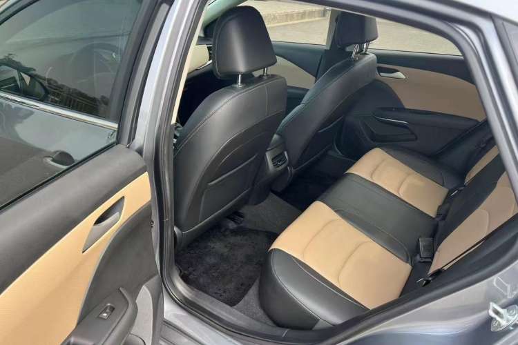 Used Chevrolet Monza 2020 320 Automatic Enjoyment Edition
