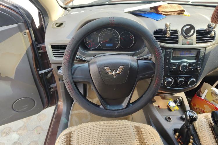 Used Wuling Hongguang 2016 1.5L S Comfort Version