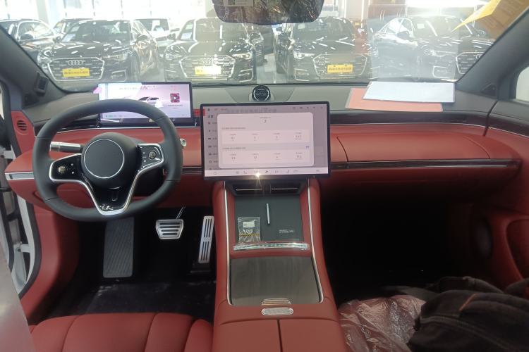 Used Hima Luxeed S7 2024 Pro Model
