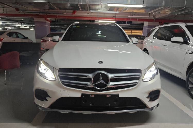 Used Mercedes-Benz GLC 2018 GLC 260 4MATIC Luxury Model