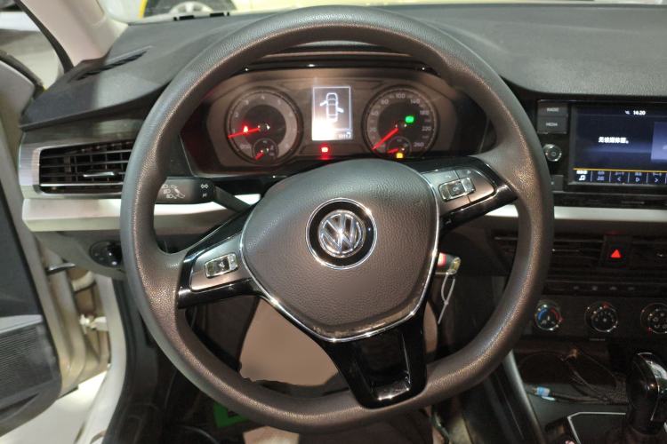 Used Volkswagen Lavida 2019 1.5L Automatic Comfort Edition China VI Standard
