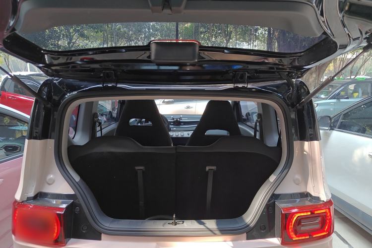 Used Wuling Hongguang MINIEV 2022 Macaron Premium Model – Lithium Iron Phosphate
