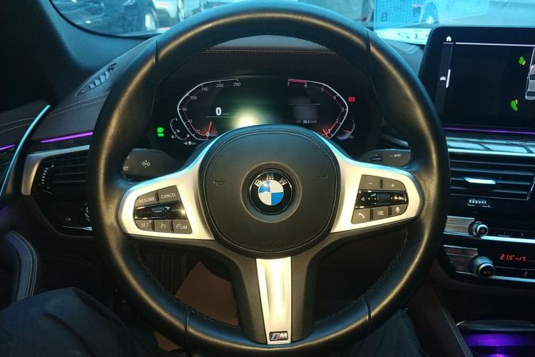 Used BMW 5 Series 2021 Facelifted 525Li M Sport Package
