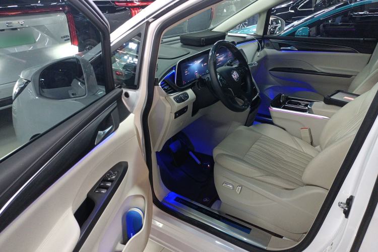 Used Buick GL8 2023 ES Lu Zun Comfort Model
