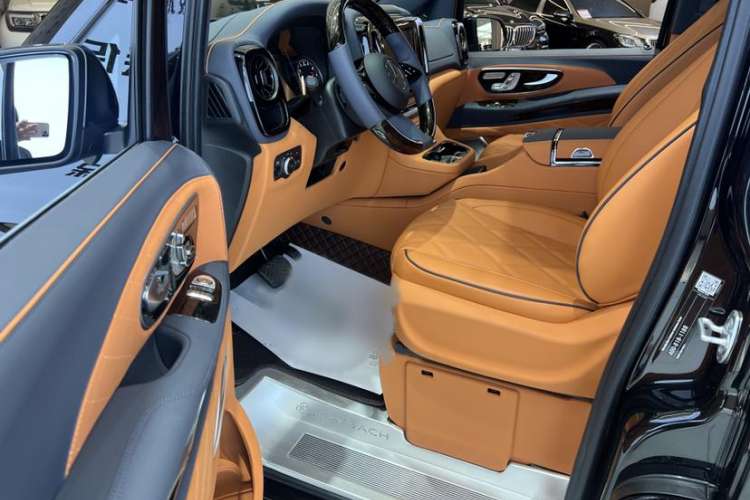 Used Mercedes-Benz Vito 2024 2.0T Elite Version 7 Seats
