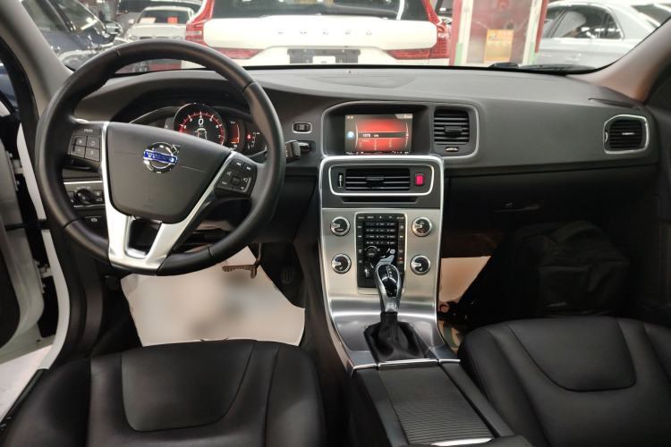 Used Volvo S60 2017 S60L T4 Smart Range Edition