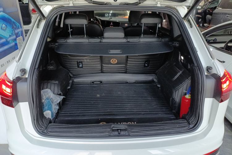 Used Volkswagen Tayron 2022 380TSI Four-Wheel Drive R-Line Connected Version
