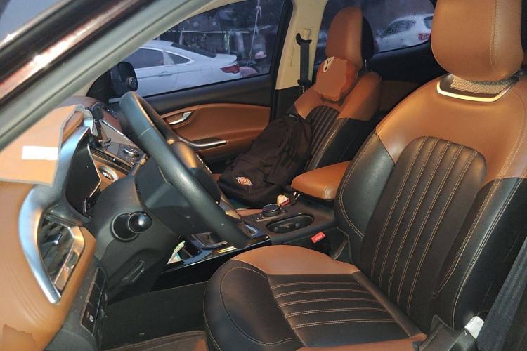 Used Soueast DX7 2016 1.5T Manual Triumph Edition
