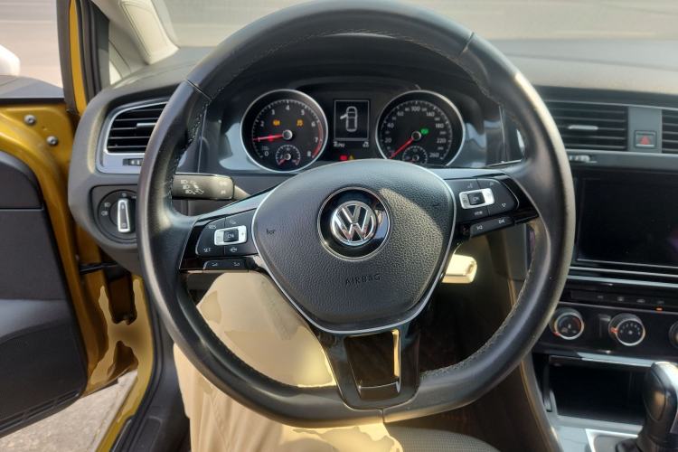 Used Volkswagen Golf 2019 280TSI DSG Comfort Version China V Standard
