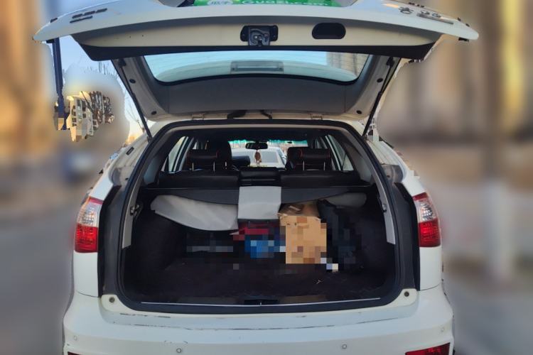 Used BYD S6 2014 2.4L Automatic Prestige 5-Seater