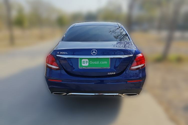 Used Mercedes-Benz E-Class 2019 E 300 L Sporty and Stylish Model