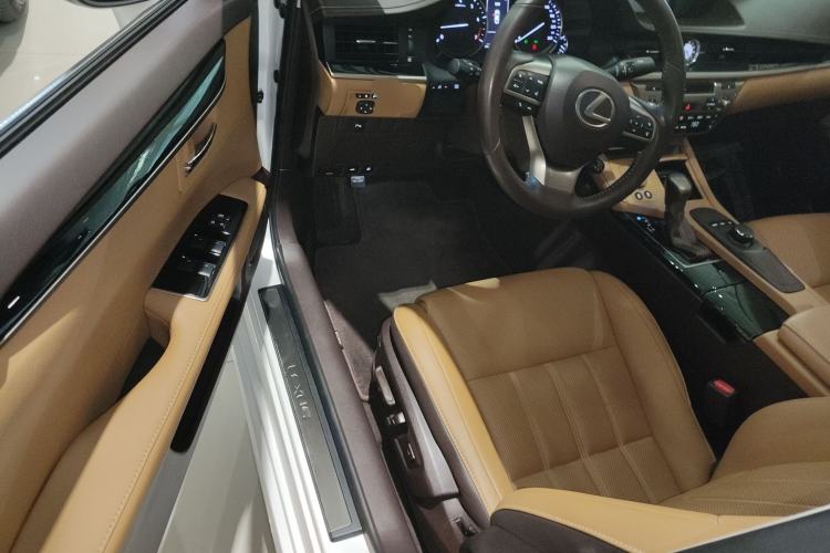 Used Lexus ES 2015 200 Elite Edition