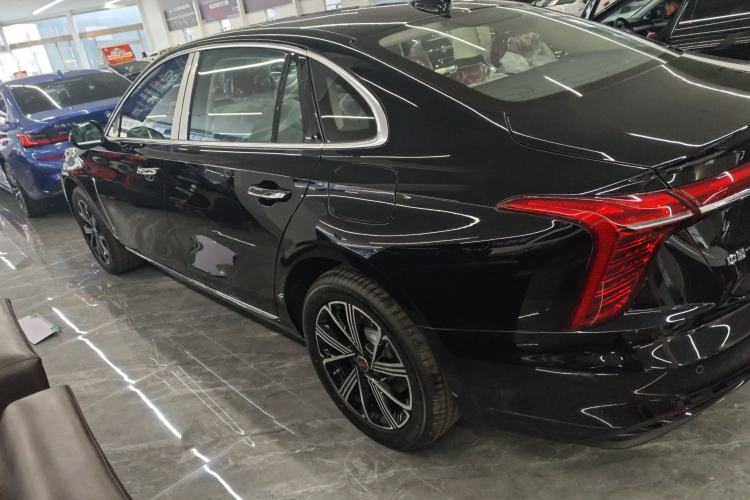 Used Hongqi H5 PHEV 2025 130 Super Hybrid Version
