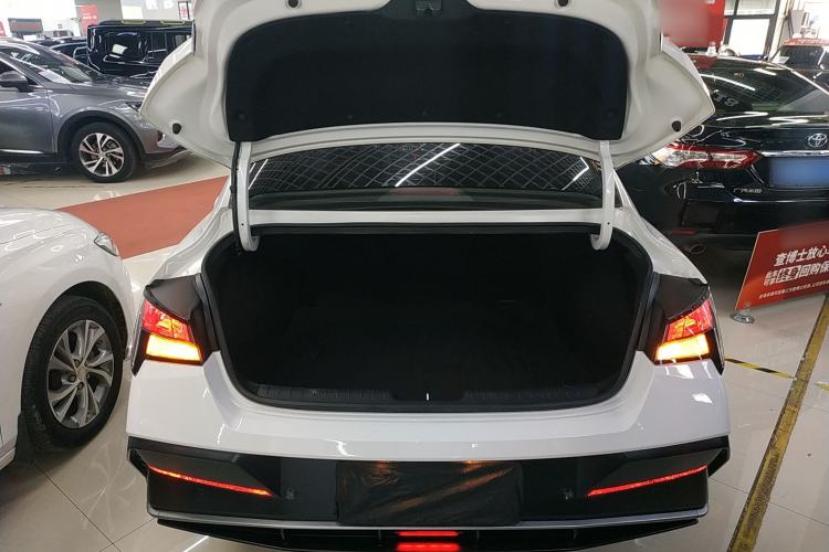 Used Hyundai Elantra 2023 1.5L CVT GLX Elite Edition