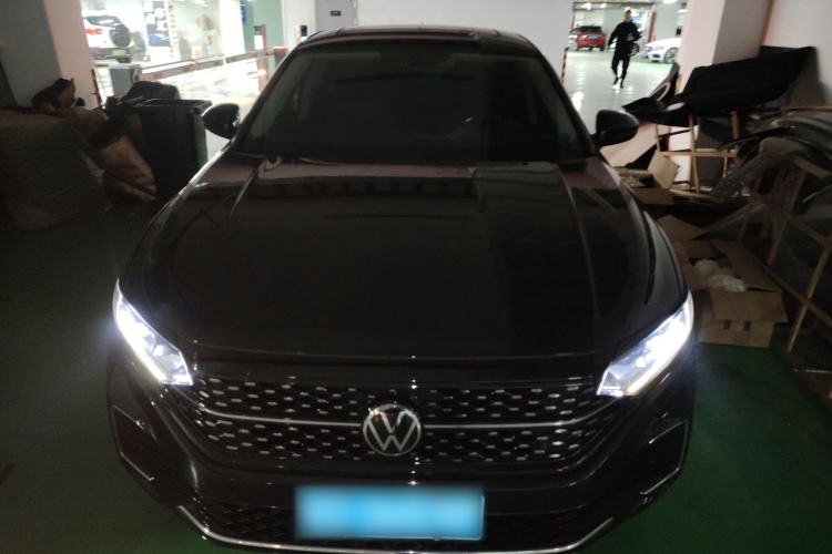 Used Volkswagen Passat 2023 330TSI Starry Elite Edition