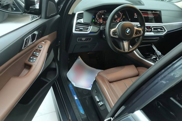 Used BMW X5 2020 xDrive40i M Sport Package
