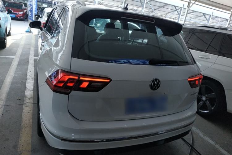 Used Volkswagen Tiguan L 2021 330TSI Automatic Two-Wheel Drive R-Line Enhanced Edition
