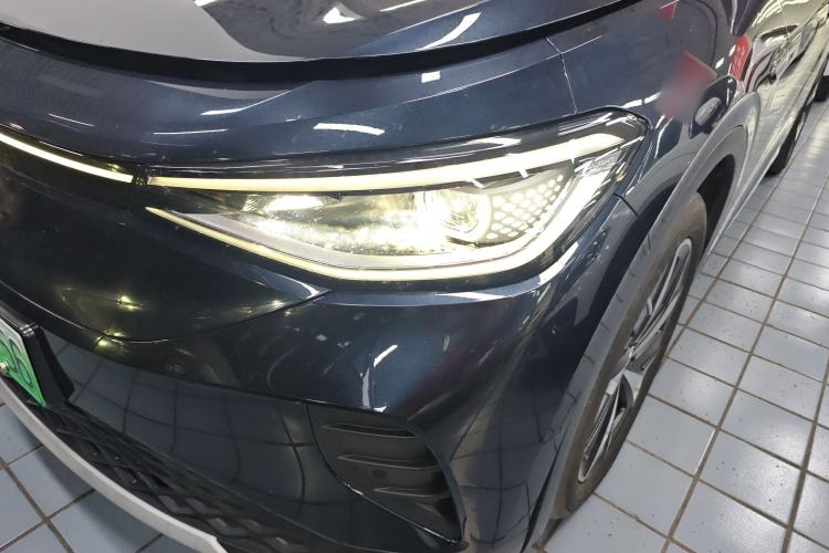 Used Volkswagen ID.4 CROZZ 2021 Long-Range Lite PRO Two-Wheel Drive Version
