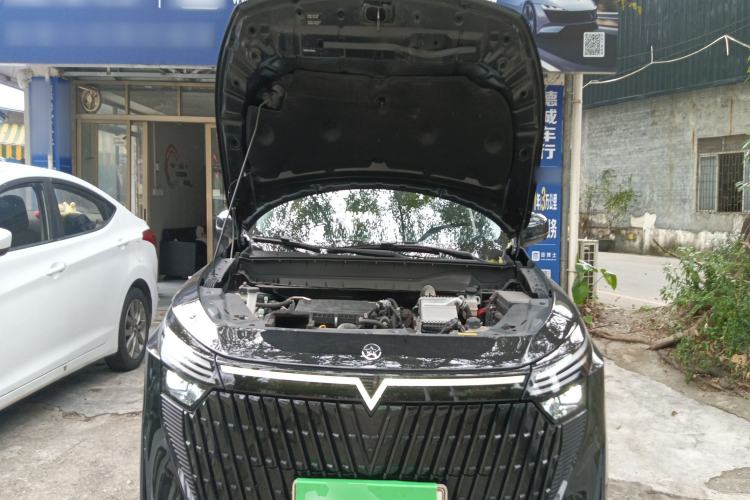 Used Venucia V DD-i 2023 60km iD Version

