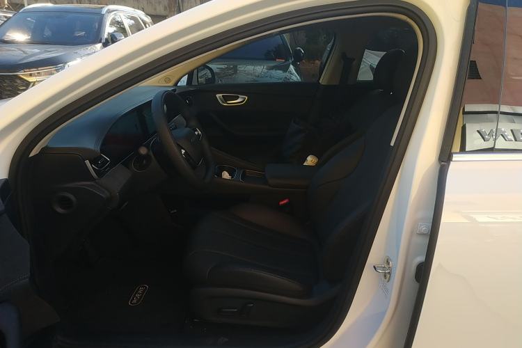 Used Roewe D7 2025 DMH 125km World Champion Excellence Edition