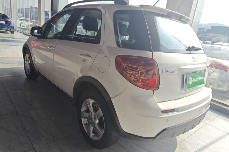 Used Suzuki SX4 2016 1.6L Manual Classic Edition