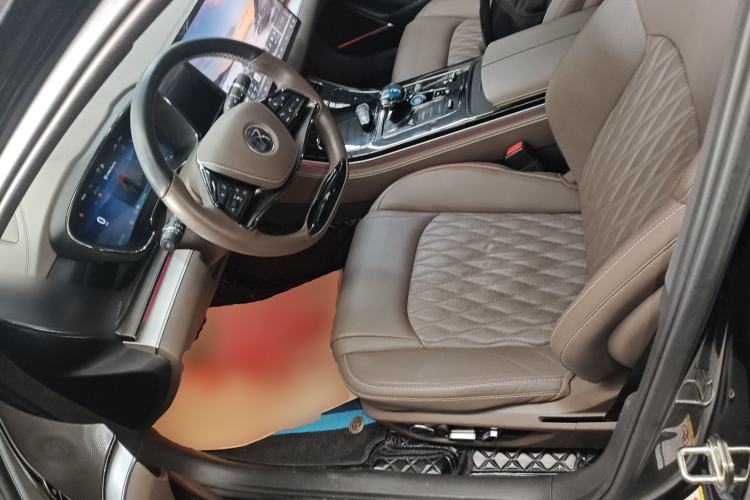 Used BYD Han 2024 EV Glory Edition 605KM Front-Wheel-Drive Premium Model
