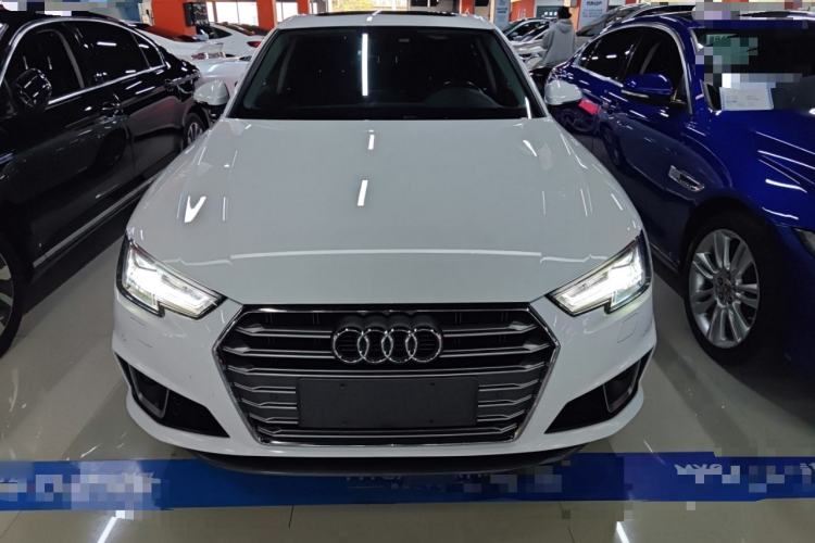 Used Audi A4L 2019 40 TFSI Fashion Edition China VI Emission Standard
