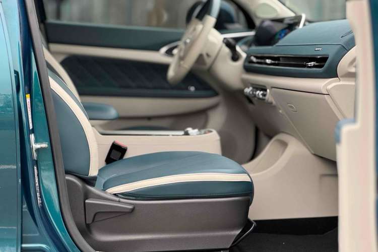 Used ORA Good Cat 2021 400km Standard Range Venus Edition Lithium Iron Phosphate
