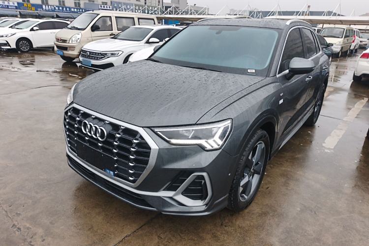 Used Audi Q3 2022 35 TFSI Fashion Dynamic Model