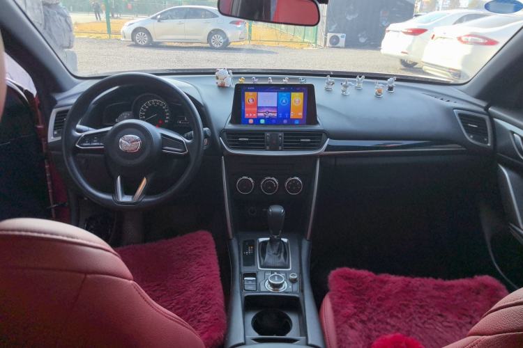 Used Mazda CX-4 2018 2.0L Automatic Two-Wheel Drive Blue Sky Dynamic Version China V Standard
