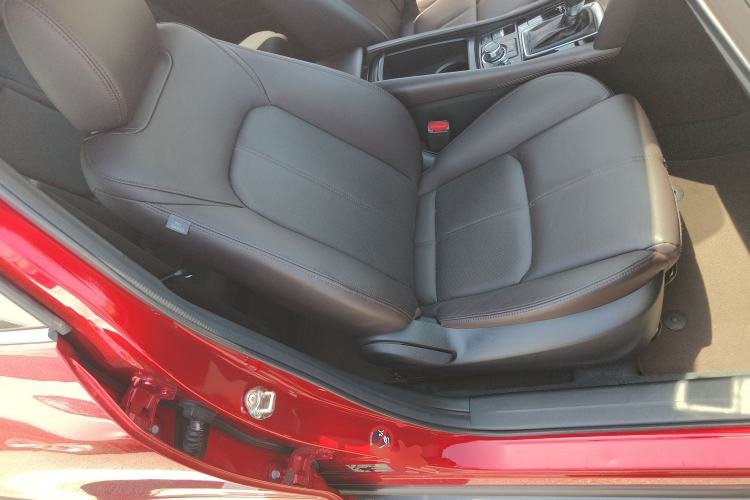 Used Mazda CX-4 2020 2.5L Automatic 2WD Sky-Drive Fun Edition
