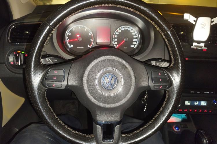 Used Volkswagen Polo 2012 1.6L Cross Polo Automatic Transmission
