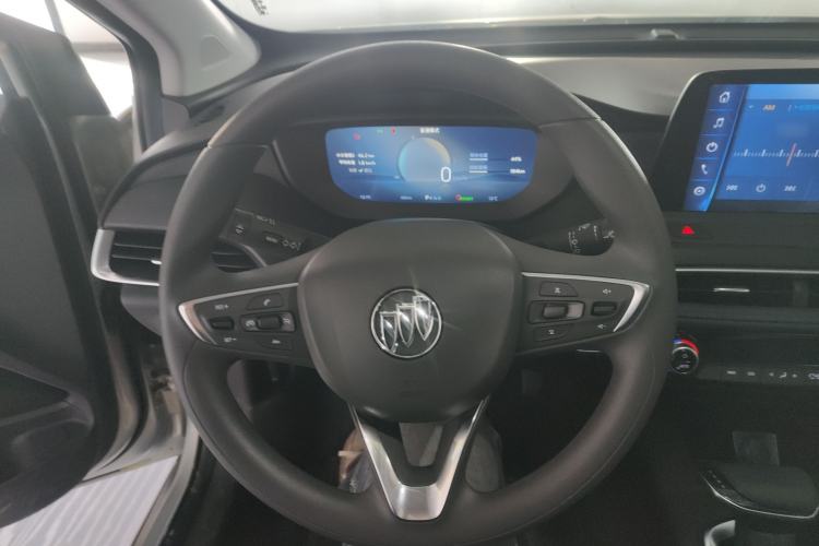 Used Buick Velite 6 2024 450km Range Commuter Version
