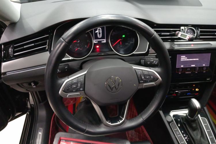 Used Volkswagen Magotan 2020 330TSI DSG Leading Model
