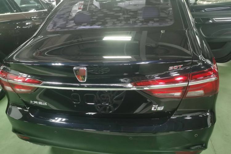 Used Roewe i6 2017 20T Manual Luxury Edition
