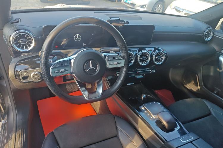 Used Mercedes-Benz A-Class 2021 A 200 L Sport Sedan Fashion Model