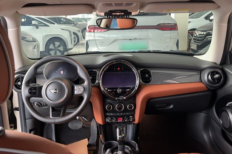 Used  MINI 2022 Updated 1.5T COOPER Artist
