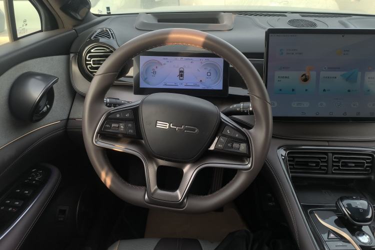 Used BYD Frigate 07 2023 DM-i 100KM Flagship Model
