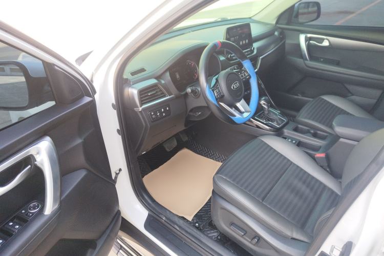 Used Kia Sportage R 2018 2.0L Automatic Smart Luxury Version China V Standard
