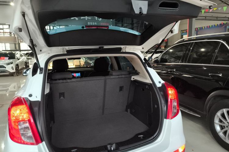 Used Buick Encore 2018 18T Automatic Two-Wheel Drive Urban Leading Model
