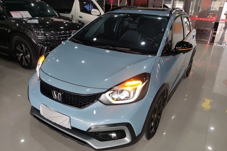 Used Honda LIFE 2021 1.5L CVT CRO-SS Fun Edition
