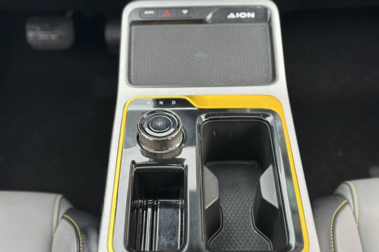 Used AION Y 2022 70 Tech Edition Lithium Iron Phosphate
